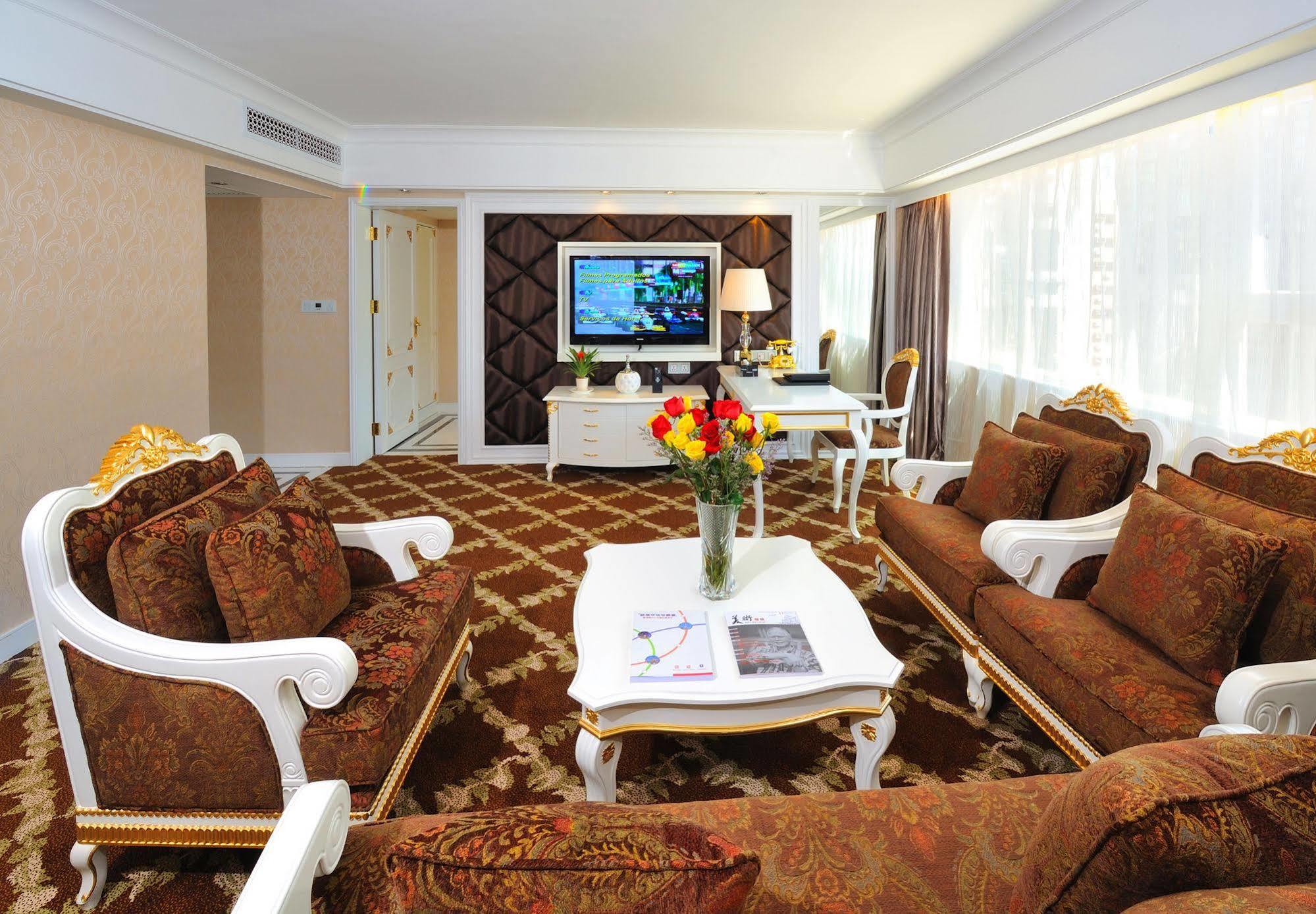 Hotel Beverly Plaza Macao Eksteriør billede